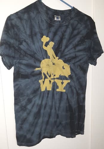 University of Wyoming COWBOYS Tie Dye T Shirt S Small 17" — wyoming fan gear