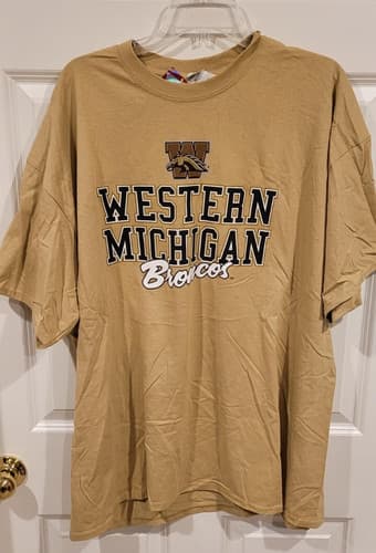 Western Michigan Broncos National Champs 2025 Men's Hockey T-Shirt — western-michigan fan gear