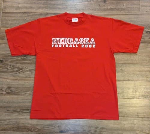 VTG Y2K 2002 University Of Nebraska Huskers Football T-Shirt Mens Dead Stock XL  — nebraska fan gear