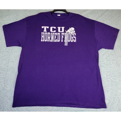 TCU Horned Frogs Purple T Shirt XX Large Mens College Football NCAA Apparel NWOT — tcu fan gear