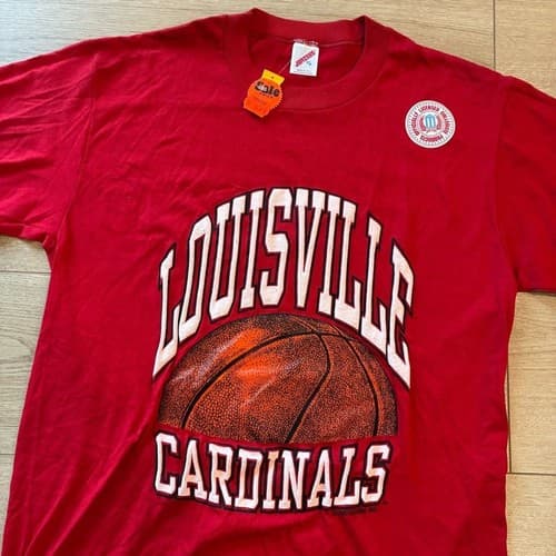 NWT Vintage Deadstock Louisville Cardinals Basketball Made USA T-shirt Size XL — louisville fan gear