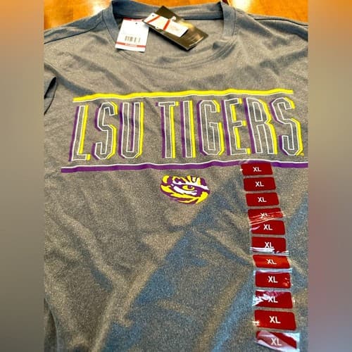 LSU Tigers College Logo Tshirt Official Licensed Product Purple Gold Size XL NWT — lsu fan gear