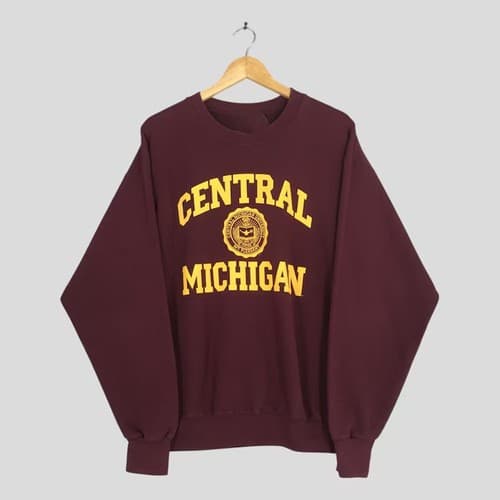 Vintage Central Michigan College Red Crewneck T-Shirt, Sweatshirt, Hoodie — michigan fan gear