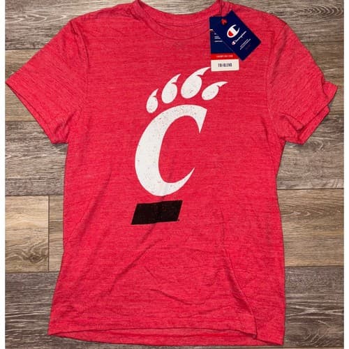 NWT Men's  Cincinnati Bearcats Champion Tee -Small-Red — cincinnati fan gear