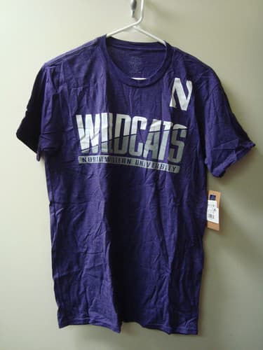 Northwestern Purple T-shirt Short Sleeve Top Wildcats w/tag Mens size M — northwestern fan gear
