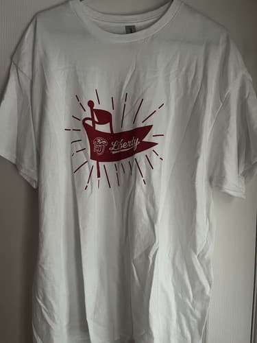 Liberty University Flames Cheer T-Shirt Size XL — liberty fan gear