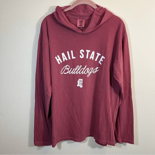 Comfort Colors Red Mississippi State Bulldogs Hail State Hoodie Medium NWT — mississippi-state fan gear