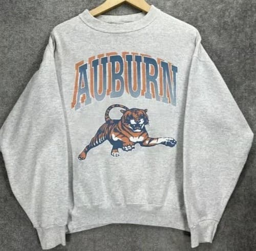 90s Auburn Tigers Sweatshirt - Vintage Auburn University Crewneck — auburn fan gear