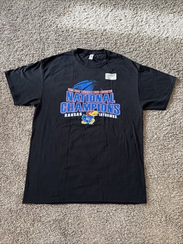 Men's NCAA Kansas Jayhawks National Basketball Champions T-Shirt 2022 Mens L — kansas fan gear