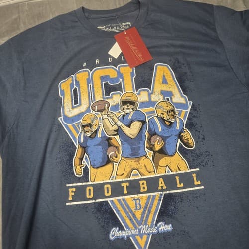 Mitchell & Ness UCLA Bruins Football Graphic T-Shirt Mens XL NCAA New With Tags — ucla fan gear