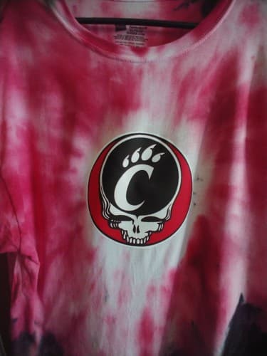  Cincinnati Bearcats Shirt Tie Dye Hanes Size XL — cincinnati fan gear