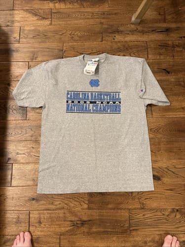 North Carolina Tar Heels 2005 NCAA Basketball Champions T-shirt — north-carolina fan gear
