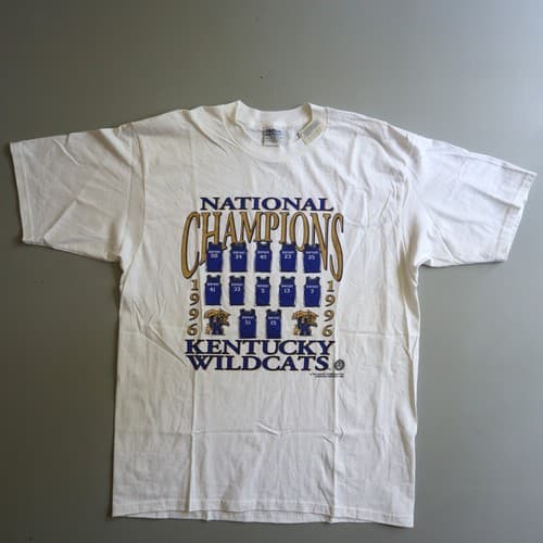 Vintage Kentucky Wildcats Shirt Adult XL White National Champions Basketball — kentucky fan gear