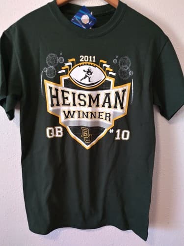 NCAA Baylor Bears BU Football Heisman Winner  2011 T Shirt Small QB #10 New — baylor fan gear