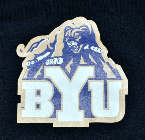 t-shirt small byu cougars bringham young university 18 inches pit to pit — byu fan gear