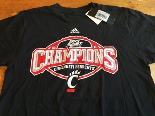 NWT CINCINNATI BEARCATS Big East Football Champions 2011 Black T Shirt Sz M B42 — cincinnati fan gear