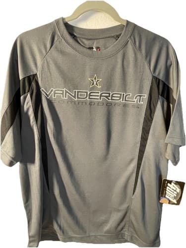 VANDERBILT SHIRT COMMODORES 4TH AND 1 MENS SIZE Medium Stretch 44 — vanderbilt fan gear