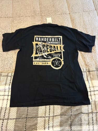 Vanderbilt Commodores Baseball Graphic Short Sleeve T Shirt Men’s L New With Tag — vanderbilt fan gear