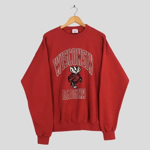 Vintage Wisconsin Badgers  Shirt — wisconsin fan gear