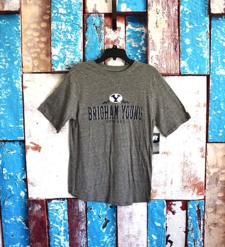 Unisex Russell T-Shirt BYU Cougars Brigham Young MEDIUM Gray Short Sleeve NEW — byu fan gear