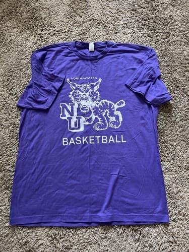 NorthWestern Wildcats T-shirt Size XL Purple Short Sleeve Basketball — northwestern fan gear