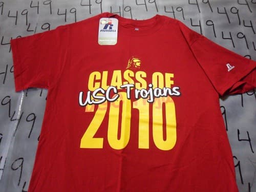 Medium NWOT USC Trojans Class Of 2010 T Shirt — usc fan gear