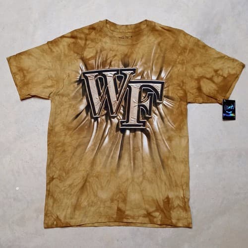 The Mountain Wake Forest Demon Deacons Tie Dye NCAA College T-Shirt Mens Medium — wake-forest fan gear
